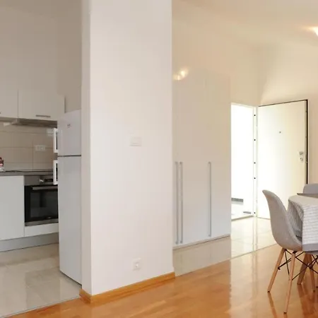 Junior - Seaview Apartment Ploce (Dubrovnik-Neretva)